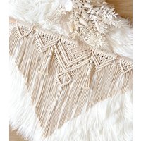 Makramee Wandbehang "Lina", Natur, Wanddeko, Wandschmuck, Geschenkidee, Wandteppich, Boho Deko Makramee Wandbehang "Lina", Natur, Wanddeko, Wandschmuck, Geschenkidee, Wandteppich, Boho Deko von madebyjuliaRa