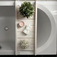 Holz-Badewannenablage - Weiß Oder Nussbaum Finish | Personalisierbares Badewannenbrett Rustikales Spa-Tablett Badezimmer Deko Geschenk Holz-Badewannenablage - Weiß Oder Nussbaum Finish | Personalisierbares Badewannenbrett Rustikales Spa-Tablett Badezimmer Deko Geschenk von madebythorntonshop