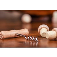 Korkenzieher Mit Korken Personalisiert Aus Holz von madewithlovebymadita