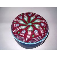 Yoga Kissen Meditationskissen Boden - Sitzkissen Cushion Pouf Handarbeit Tapestry Crochet Leder - Boden Häkel - Kunst 28cm von maedeldeluxe