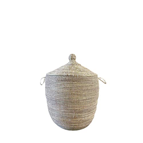 Wäschekorb Afrika - S/M/L/XL/XXL - Das Original aus dem Senegal - Afrikanischer Flechtkorb mit Deckel - Fair Trade Korb für Bade- / Wohn- & Kinderzimmer (S, Stripes Weiß) von maishameanslife