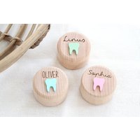 Personalisierte Zahndose Mit Acryl Zahn in Verschiedenen Farben, Milchzahndose Name, Zahnfee, Geschenk Personalisierte Zahndose Mit Acryl Zahn in Verschiedenen Farben, Milchzahndose Name, Zahnfee, Geschenk von majaundeisbaerDE