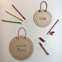 Personalisiertes Holzschild/Einschulung Schulkind Türschild Geschenk Kinderzimmer Namensschild Personalisiertes Holzschild/Einschulung Schulkind Türschild Geschenk Kinderzimmer Namensschild von makana4u