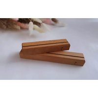 Kartenhalter Aus Holz von makeawishmarket