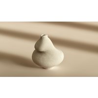 Handgefertigte Weiße Keramik Vase von makuceramic