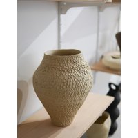 Handgemachte Weiße Keramik Skulptur | Designobjekt Home Decor Objekt Vase Abstrakte Keramikskulptur Kunst von makuceramic