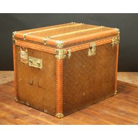 R2561 Hut Marke Frau - in Den Vereinigten Staaten-Brust R2561 Hut Marke Frau - in Den Vereinigten Staaten-Brust von malleencoin