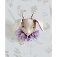 Gefüllte Ziegenkopf Wandhalterung Kinderzimmer Dekor Gefüllte Ziegenkopf Wandhalterung Kinderzimmer Dekor von mamadesignsforyou