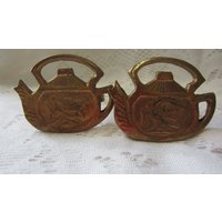 Zwei Messing Serviette Ringe in Der Form Von Teekannen von marcher88