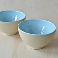 Teeschale, Innen Hellblau Glasiert, Aussen Unglasiert von marieskeramikshop