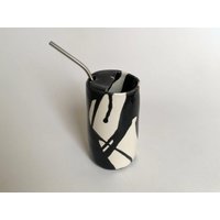Handgemachte To Go Cup Splatter Keramik Tasse Mit Strohhalm | Smoothie-Tasse Deckellose Schnabeltasse & Reisebecher Zero Waste von martinapalacios