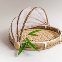 Bambustablett Mit Insektenschutzhaube Bambustablett Mit Insektenschutzhaube von masawibamboo