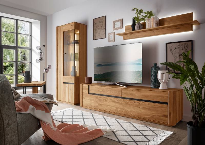 Wildeiche Wohnwand Aruba aus Massivholz von massive-naturmoebel