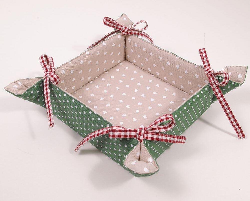 matches21 HOME & HOBBY Vorratsdose Brotkorb aus Stoff VRONI grün, Punkte & Herzen, in 20x20 cm, Textil, (1-tlg), Nachhaltig & Waschbar bis 30 Grad von matches21 HOME & HOBBY
