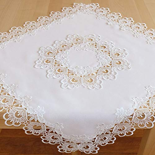 matches21 HOME & HOBBY Tischdecke INES 110 x 110 cm edle Spitzenbordüre Mitteldecke wollweiß Vintage Tischdeko Polyester von matches21 HOME & HOBBY