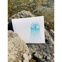 Schwammtuch, Wischlappen Oder Putztuch Mit Qualle Aus Nachwachsenden Rohstoffen Schwammtuch, Wischlappen Oder Putztuch Mit Qualle Aus Nachwachsenden Rohstoffen von meerspurig