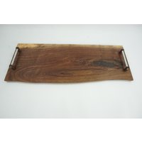 Tablett, Maßgeschneidertes Holztablett, Minimalismus, Modernes, Handgefertigtes Walnussholztablett, 70 cm L, Käsetablett, Lebensmitteltablett von meghandrago
