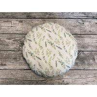 Kuschelkissen in Beige Mint Mit Eukalyptus von meineliebstenundich