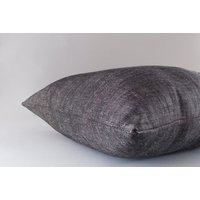 Schwarzer Leinen Dekokissenbezug, Cut Kissen, Dekokissen von mertakkul