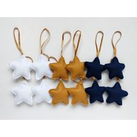 Weiß Golden Dunkelblaue Filzsterne Mit Goldenem Band, Weihnachtsbaumschmuck, 12Er Set, Gastgeschenke von messagefromspace