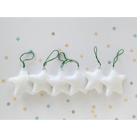 Weißer Stern Christbaumschmuck, Filz Ornamente, Weihnachtsdekoration, Kinderzimmer Dekoration, Space Nursery Weißer Stern Christbaumschmuck, Filz Ornamente, Weihnachtsdekoration, Kinderzimmer Dekoration, Space Nursery von messagefromspace