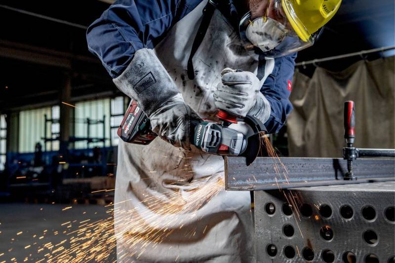 metabo Akku-Winkelschleifer Metabo Akku-Winkelschleifer WVB 18 LTX BL 15-125 (inkl. 2x Akku 5,5 metabo Akku-Winkelschleifer Metabo Akku-Winkelschleifer WVB 18 LTX BL 15-125 (inkl. 2x Akku 5,5 von metabo