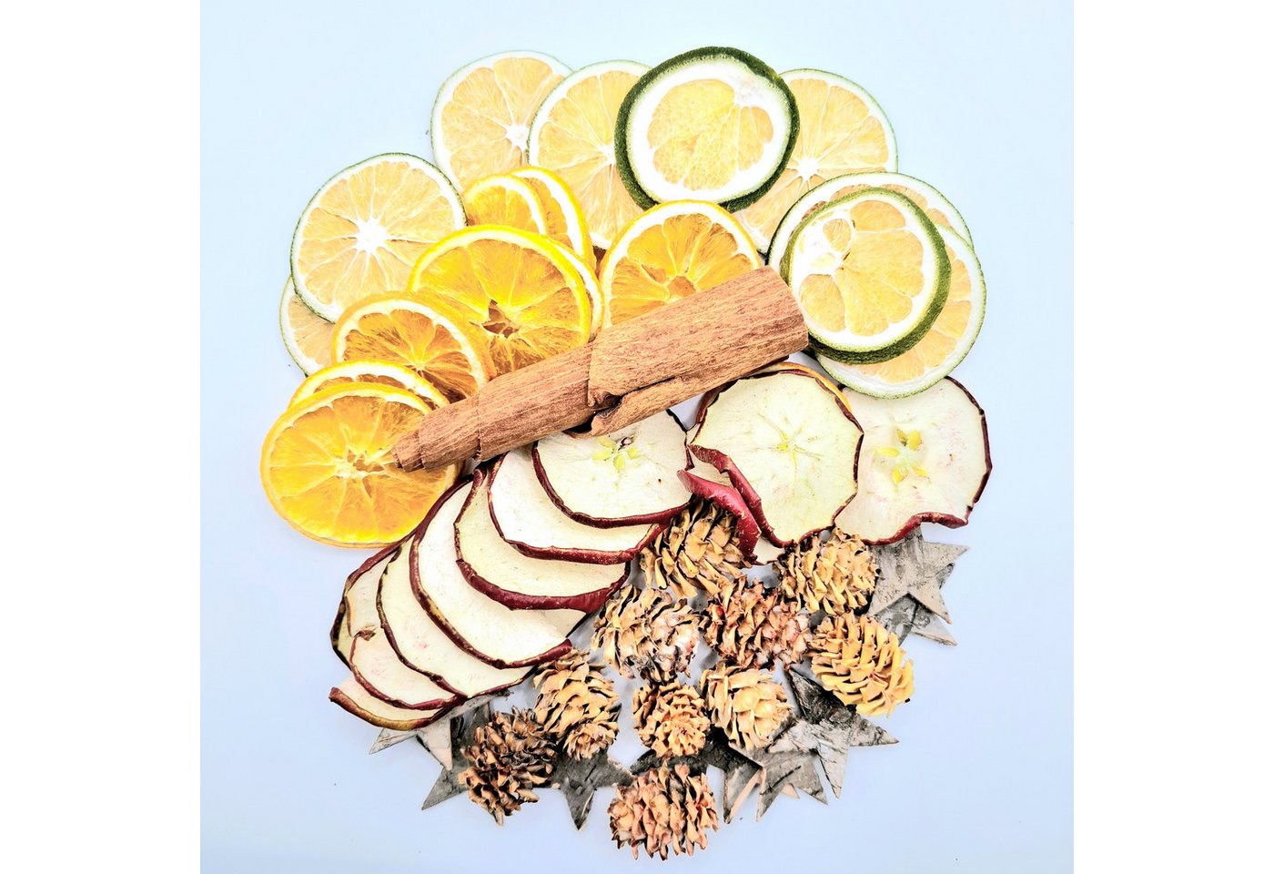 meytrade Bastelnaturmaterial Winter Bastelset Zapfen, Orange, Limette, Apfel, Zimtstange, Stern, (51-tlg), Kreativset aus Naturmaterialien von meytrade