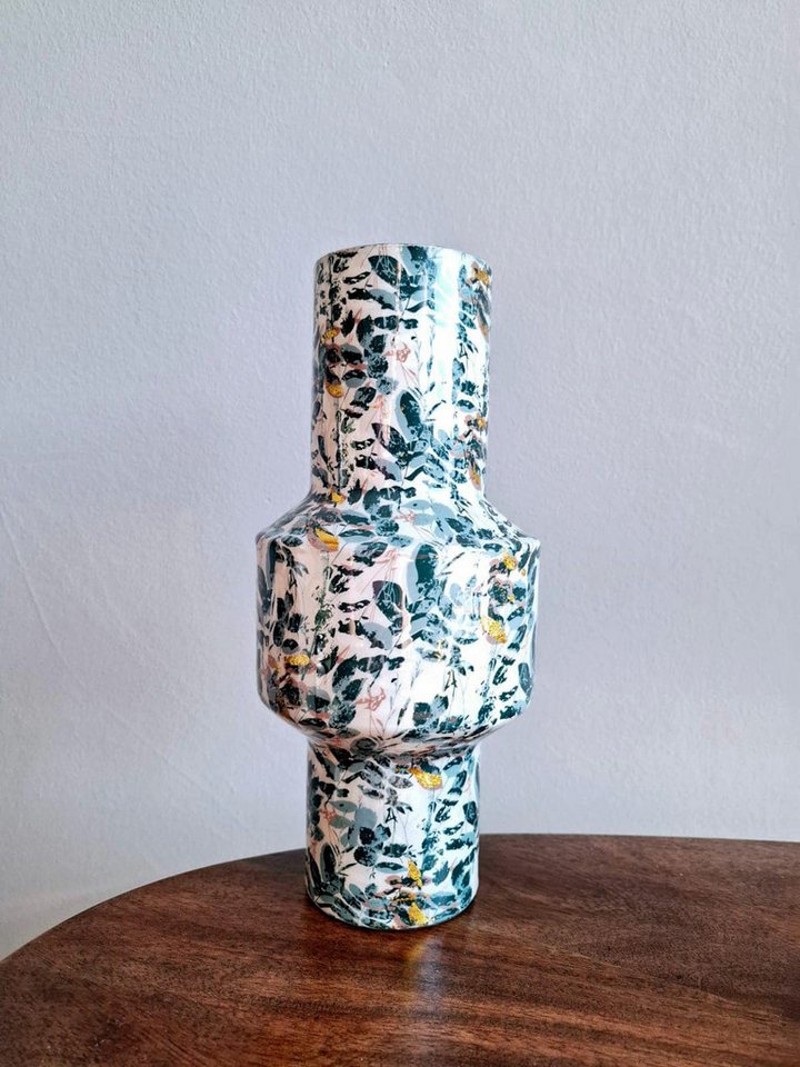 meytrade Dekovase besondere Tischvase oder Schale lang aus Metall bunt Flower grün gold, Blumenvase, Dekovase, Dekoschale, Wohndeko aus Metall von meytrade