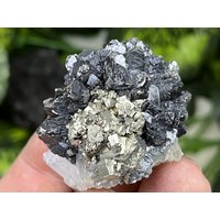 Sphalerite Quartz Calcit Madan Bulgarien Natürliche Kristallmineralien Mustercluster Souvenirs von migiminerals