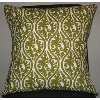 Neue Designer Handgemachte Kissenbezug in Grün Und Weiß von milkandcookiesCanada