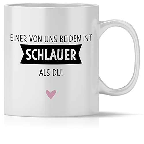 mindmonkeys® Tasse mit Spruch Einer von uns ist Schlauer als Du Fun Tasse Geschenke für Klugscheisser Besserwisser fürs Büro Geschnekidee zum Geburtstag Jubiläum Bürotasse Keramik 300 ml von mindmonkeys