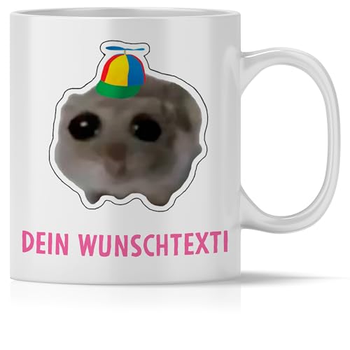 mindmonkeys® Sad Hamster Meme Lustige Tassen Hamsti Lustige Sprüche Tasse | Dein Wunschtexti Hut | Keramik 300 ml von mindmonkeys