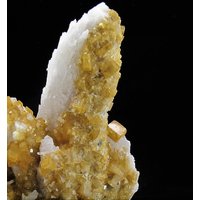 Für Mineraliensammler - Seltener Braun-Grüner Baryt Auf Quarz Für Mineraliensammler - Seltener Braun-Grüner Baryt Auf Quarz von mineraluniverse