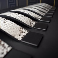 Ausgefallene Möbelgriffe Aus Pythonleder Made in Germany, Ledergriffe, Schrankgriffe, Schubladengriffe, Griffe Für Möbel + Monaco-2-Python Ausgefallene Möbelgriffe Aus Pythonleder Made in Germany, Ledergriffe, Schrankgriffe, Schubladengriffe, Griffe Für Möbel + Monaco-2-Python von minimaro