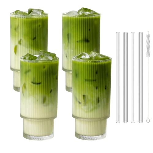 mixed24 4er Set Geriffelte Trinkgläser 320ml inkl. Glashalme und Reinigungsbürste - Elegante Latte Macchiato & Iced Matcha Gläser, Spülmaschinengeeignet, Hohe Longdrinkgläser mit Riffelstruktur von mixed24