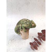 Keramik Chamäleon Blumentopfstecker Beetstecker Gartendeko Gartenkeramik Unikat Handgemacht Keramik Chamäleon Blumentopfstecker Beetstecker Gartendeko Gartenkeramik Unikat Handgemacht von mjArtsKeramik