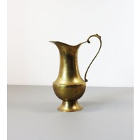 Vintage Karaffe Messing Vase Krug Kanne Mit Henkel Höhe 21 cm von mlovesvintage
