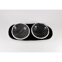 Handgefertigte Keramik Snackschalen Set Schwarz Und Weiß Finger Food Teller von moderngreekpottery