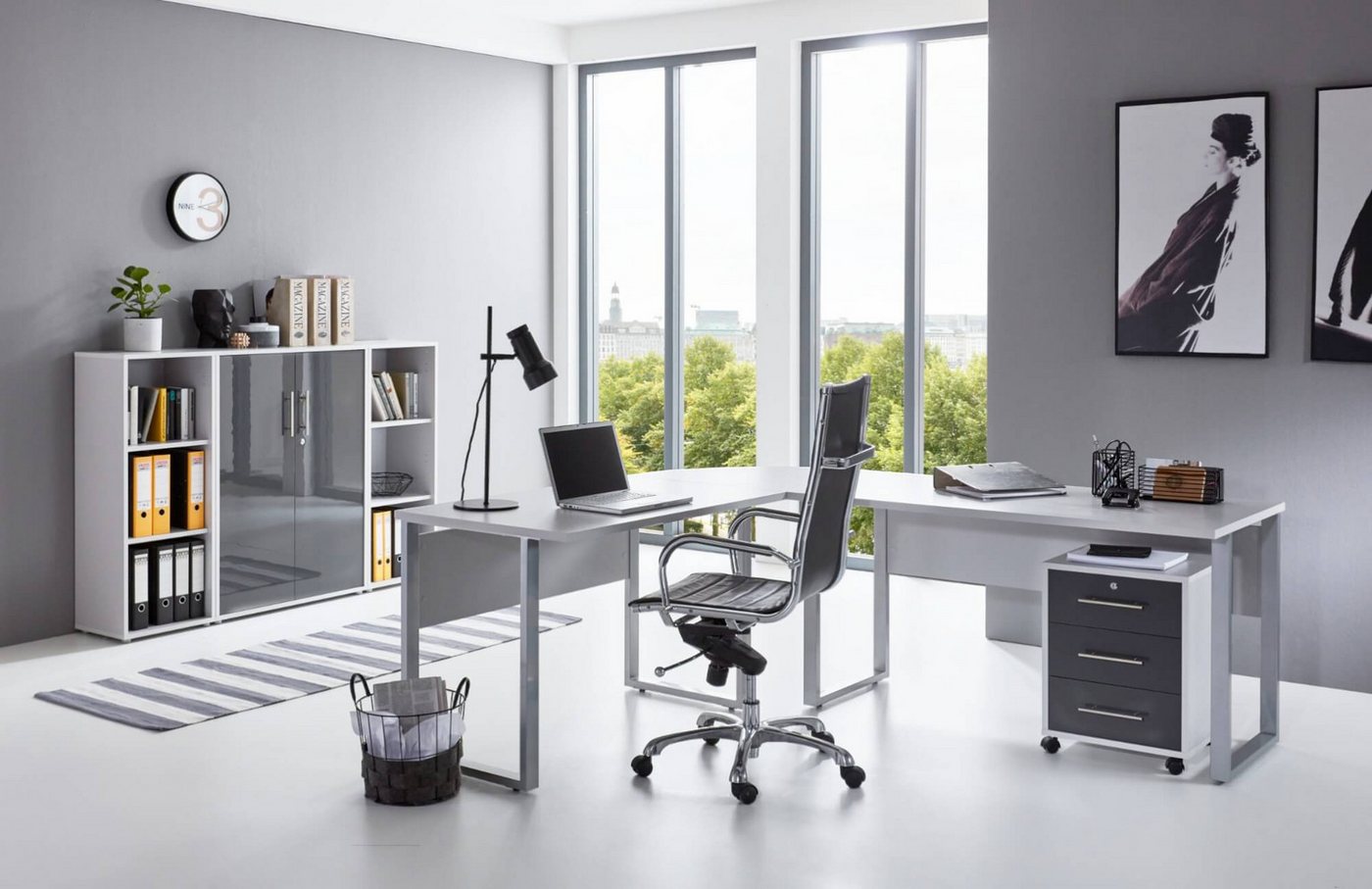 moebel-dich-auf Büromöbel-Set OFFICE EDITION Set 2, (Aktenschränke abschließbar, 5-tlg., Set 2 Winkelschreibtisch + Rollcontainer + Highboard + Aktenregale), Hochglanz lackierte Fronten, Metallgriffe von moebel-dich-auf