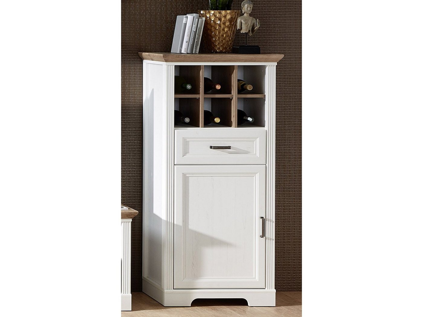 möbelando Highboard Jasmin, Weinregal mit 1 Holztür und 1 Schublade sowie 6 offene Fächer. Tür und Schubkasten mit Soft-Close-Funktion sowie Metallgriffen von möbelando