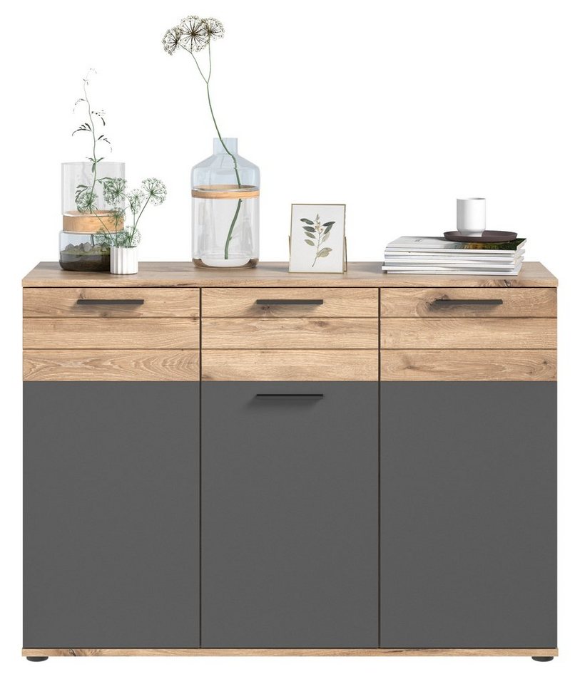 möbelando Kommode Missoula, Moderne Kommode, Korpus aus Spanplatte in Nox Oak", Front aus MDF in Basalt Grau mit abgesetzter Rillenoptik in Nox Oak, mit 3 Türen, 1 Schubkasten und 8 Ablageböden, Breite 120 cm, Höhe 87 cm, Tiefe 40 cm." von möbelando