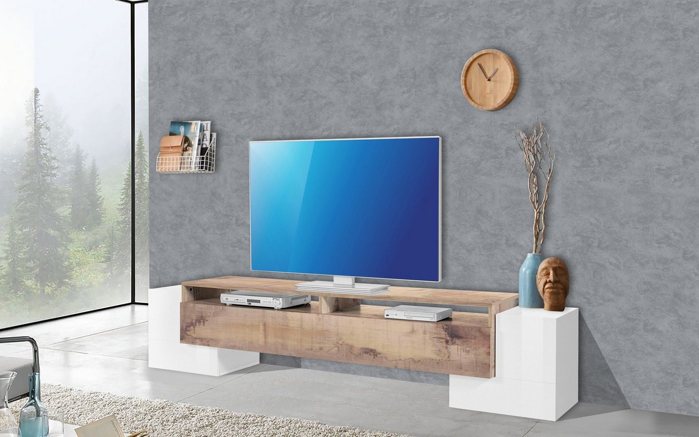 möbelando TV-Board Pinerolo, Modernes TV-Lowboard aus Spanplatte in Weiß-Hochglanz, Absetzung in Ahorn Nachbildung mit 1 Klappe, 2 Holztüren und 2 offenen Fächern. Breite 210 cm, Höhe 45 cm, Tiefe 45 cm von möbelando