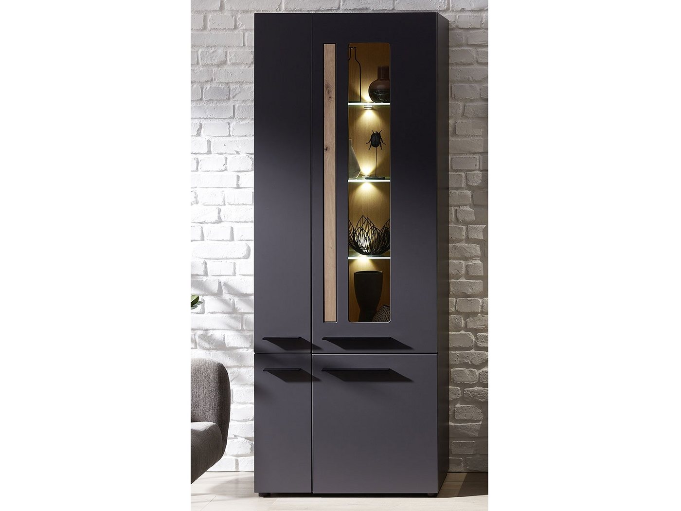 freiraum Vitrine Lewes 76 x 201 x 37 cm (B/H/T) von freiraum