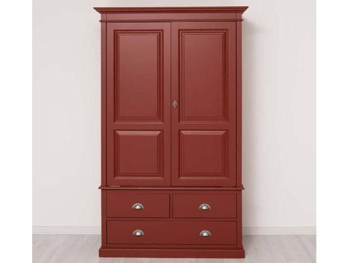 Landhaus-Kleiderschrank bordeaux rot von moebro