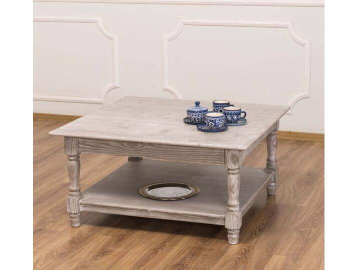 Tief gebürsteter Couchtisch Alois im Landhausstil von moebro