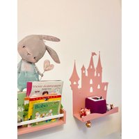 Kinderzimmer Regal Für Musikbox Und Die Figuren Als Prinzessinnenschloss, Wal Oder Tippi von moijdesign