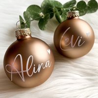 Personalisierte Christbaumkugeln 6cm Aus Glas | Weihnachten Weihnachtsgeschenk Geschenk Weihnachtsschmuck Wichtelgeschenk Personalisierte Christbaumkugeln 6cm Aus Glas | Weihnachten Weihnachtsgeschenk Geschenk Weihnachtsschmuck Wichtelgeschenk von monellaskleinedinge