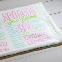 Personalisierte Baby Decke Minky Kuscheltuch Swaddle Mit Monogramm Geschenk Geburtsanzeige Name Neugeborene Foto Requisite von monogrammarketplace