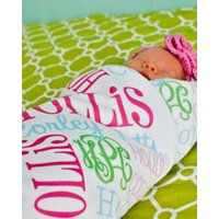 Personalisierte Baby Name Decke, Monogramm Neugeborenen Decken, Swaddle Empfang Handgemachtes Einzigartiges Shower Geschenk, Meilenstein von monogrammarketplace