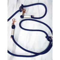 Dunkelblaue Hundeleine „Midnight" Mit Off-White Umwickelung Und Roségold Karabiner - Verschiedene Größen Moon&neck von moonandneck